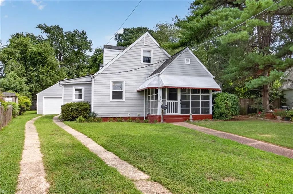 7512 Yorktown Dr, Norfolk