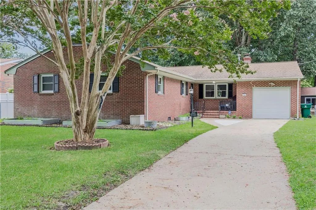 83 Arden Dr, Newport News