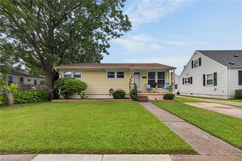 9453 Atwood Ave, Norfolk