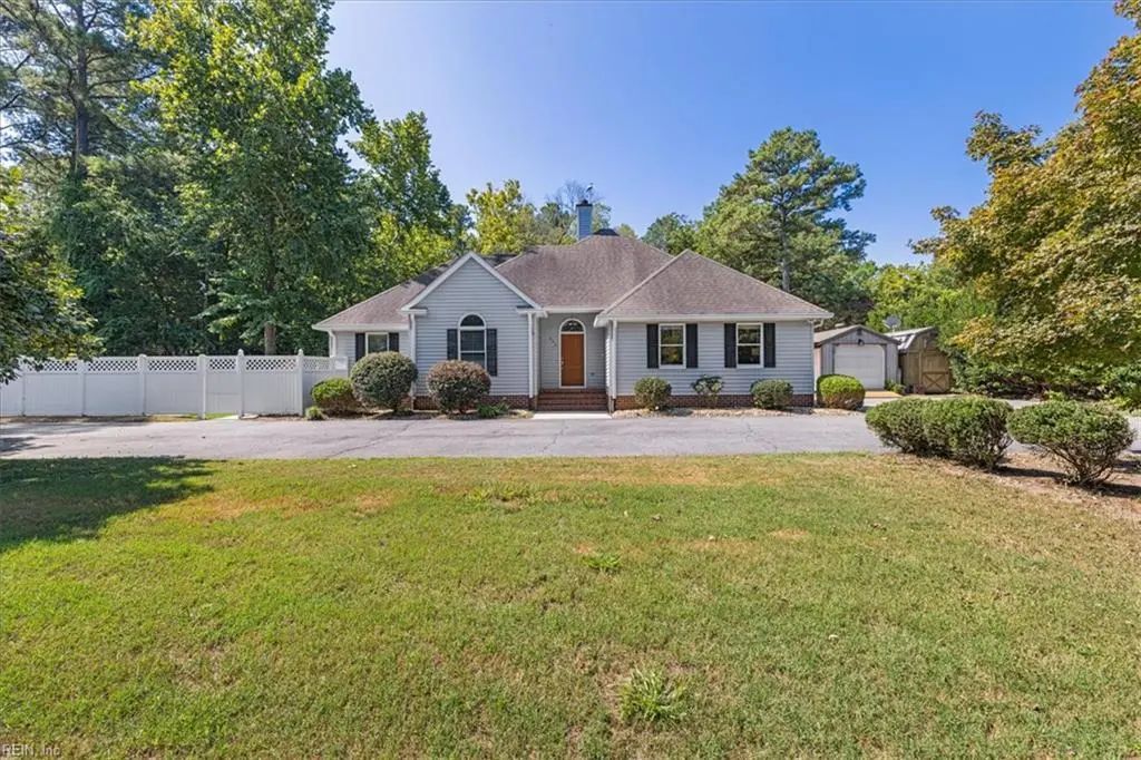 653 Kings Hwy, Suffolk