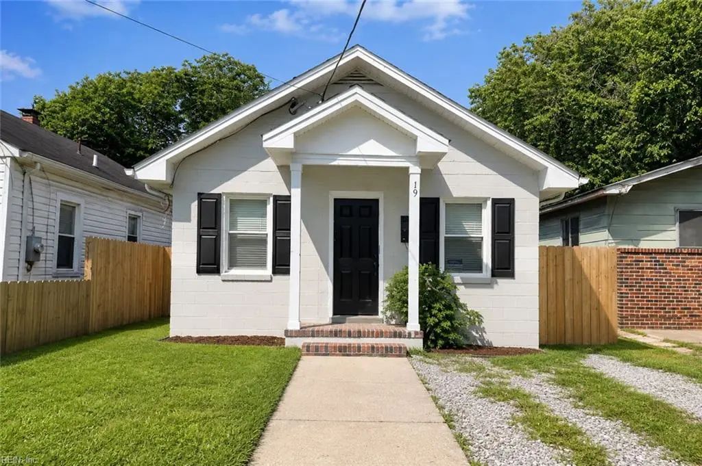 19 Maplewood St, Hampton