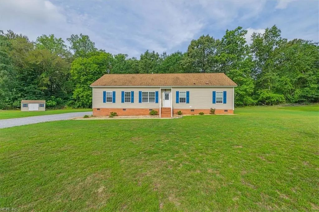 23374 Lee St, Southampton County
