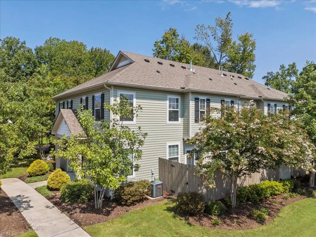 2454 Whitman St, Chesapeake