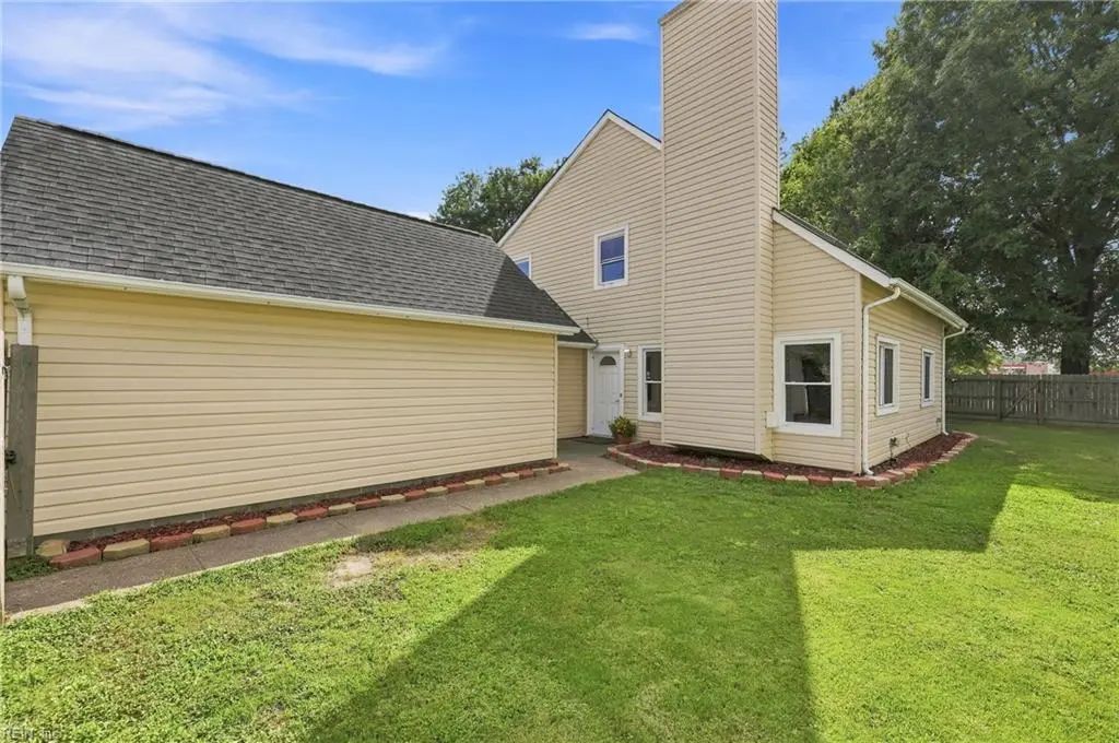 1517 Newport Cir, Virginia Beach