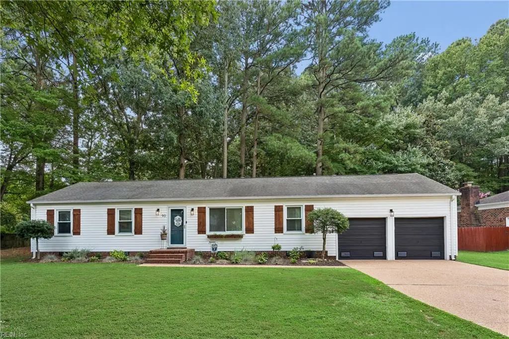 90 Rowe Dr, Poquoson