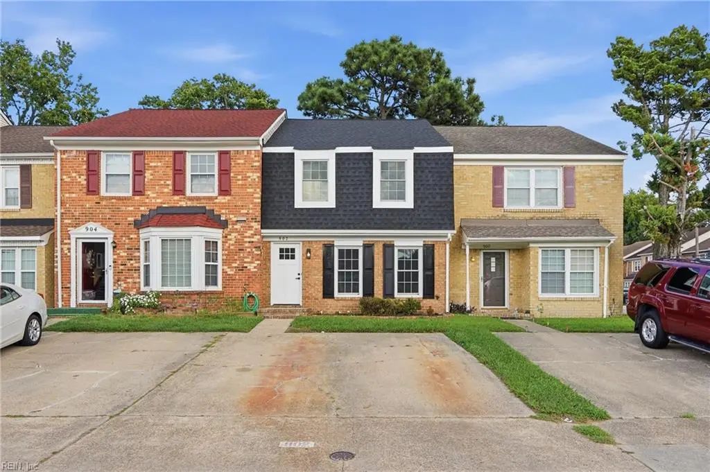 902 Wolfpack Ct, Virginia Beach
