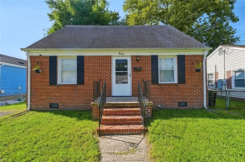 607 Lee St, Hampton