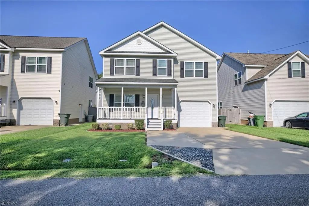 319 Maplewood St, Hampton