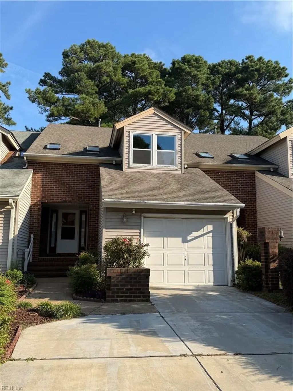502 Kempsville Greens Ct, Virginia Beach