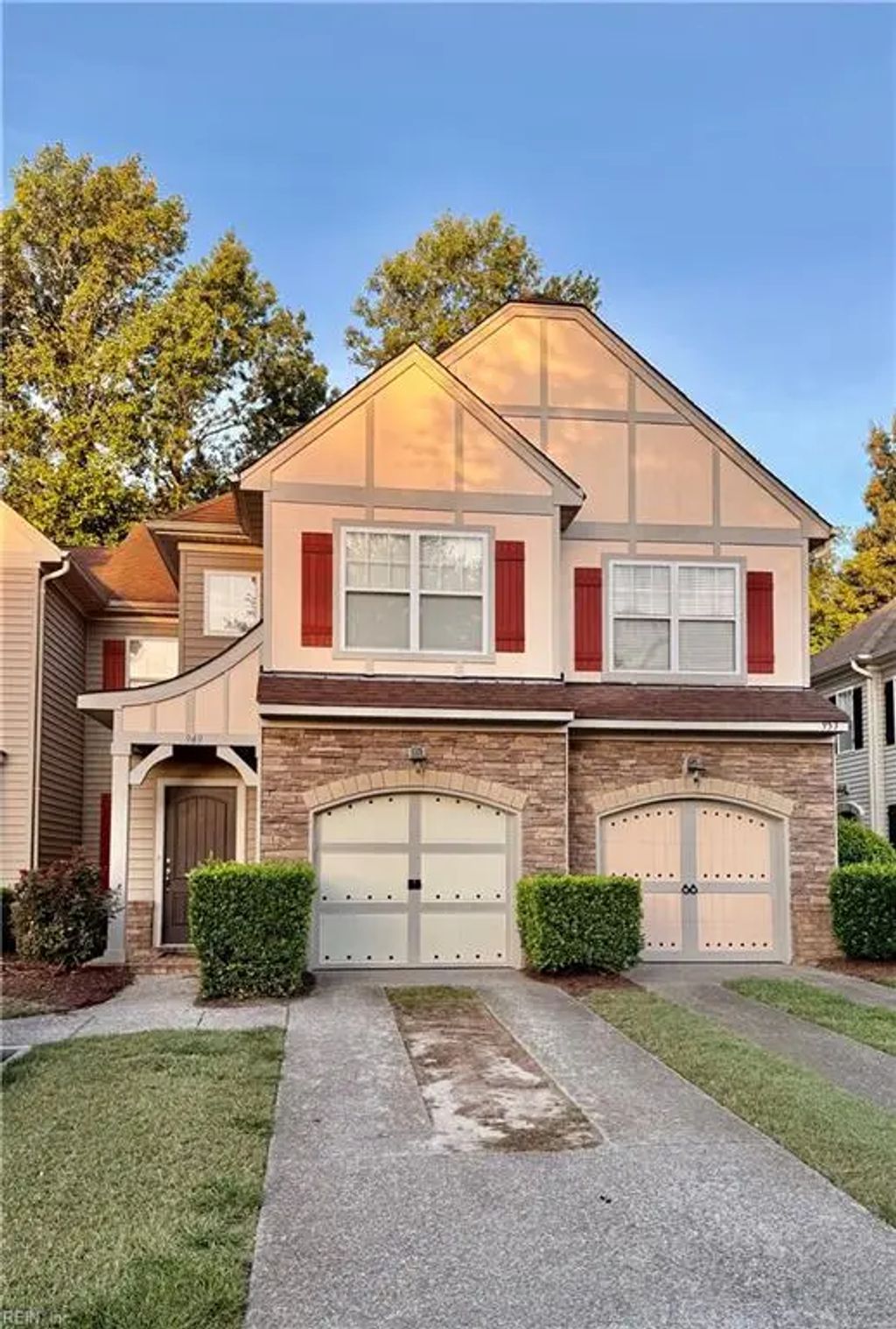 949 Turtle Pond Ln, Virginia Beach