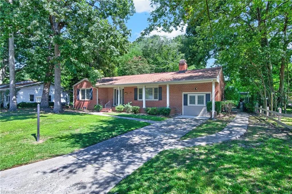 288 Sanlin Dr, Newport News