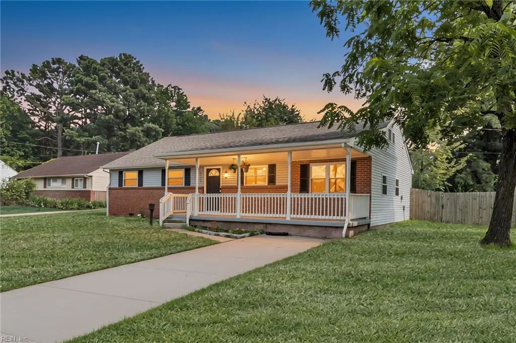 2415 Chesapeake Cir, Chesapeake