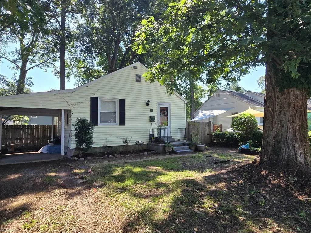 425 Lenox Ave, Norfolk
