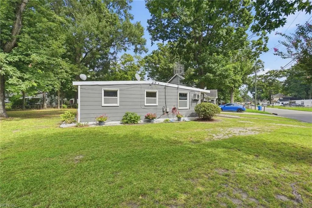2501 Harling Dr, Chesapeake