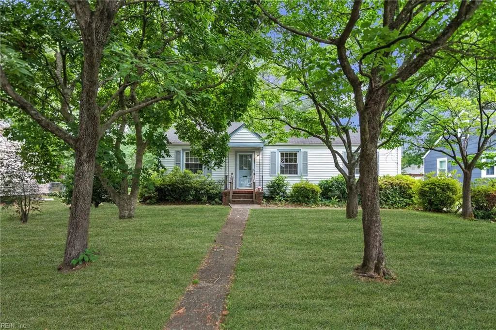 607 Fairview Ln, Portsmouth
