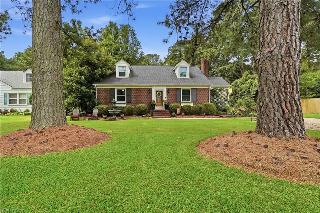 212 Cypress Rd, Portsmouth
