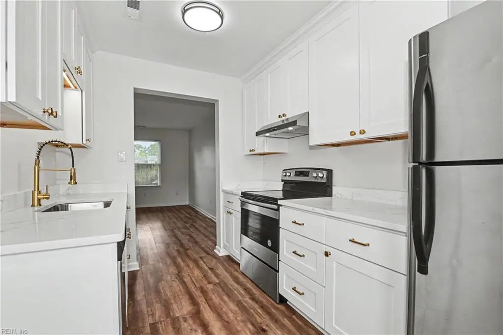132 Thalia Trace Dr, Virginia Beach
