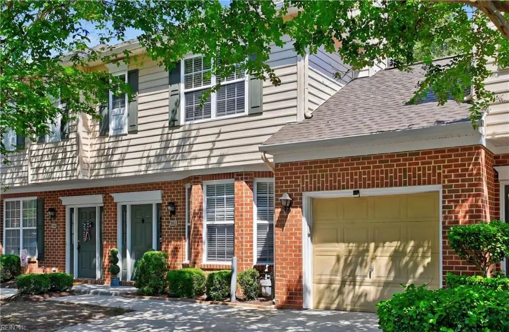 5812 Echingham Dr, Virginia Beach
