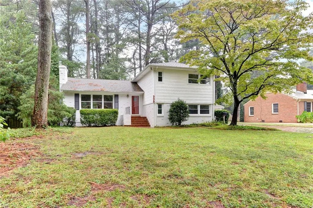 309 Corbin Dr, Newport News