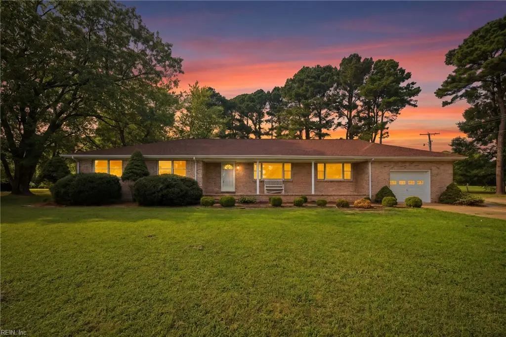 364 Oak Point Rd, Mathews County