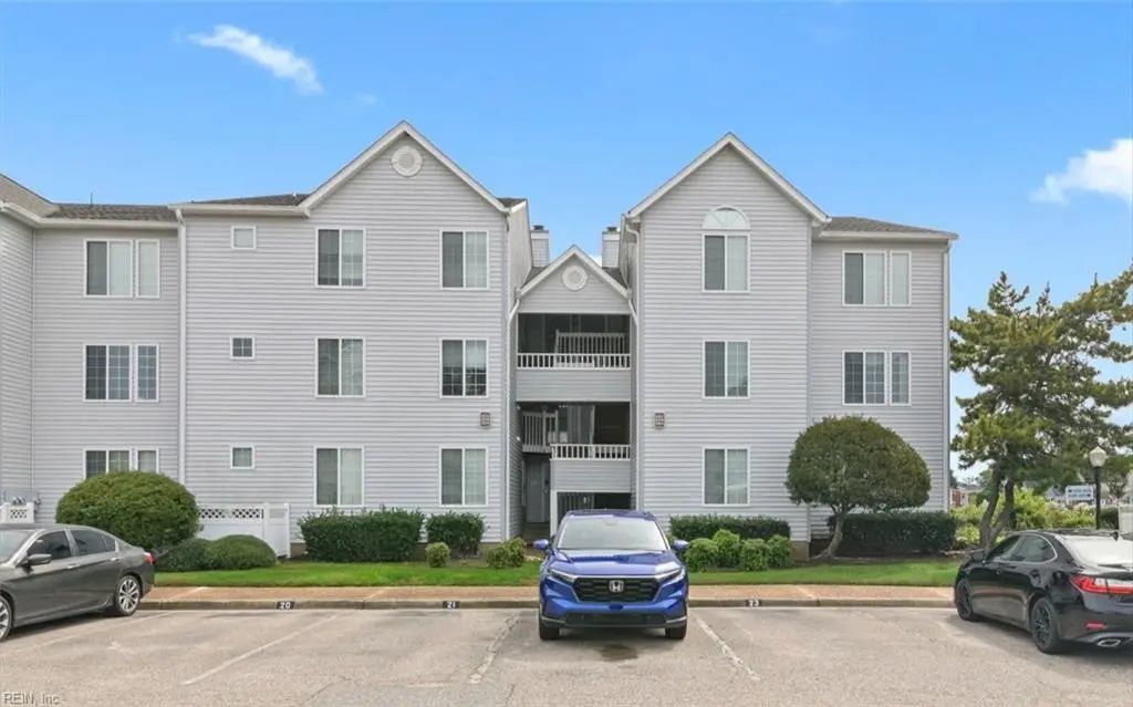 223 Island Cove Ct, Hampton