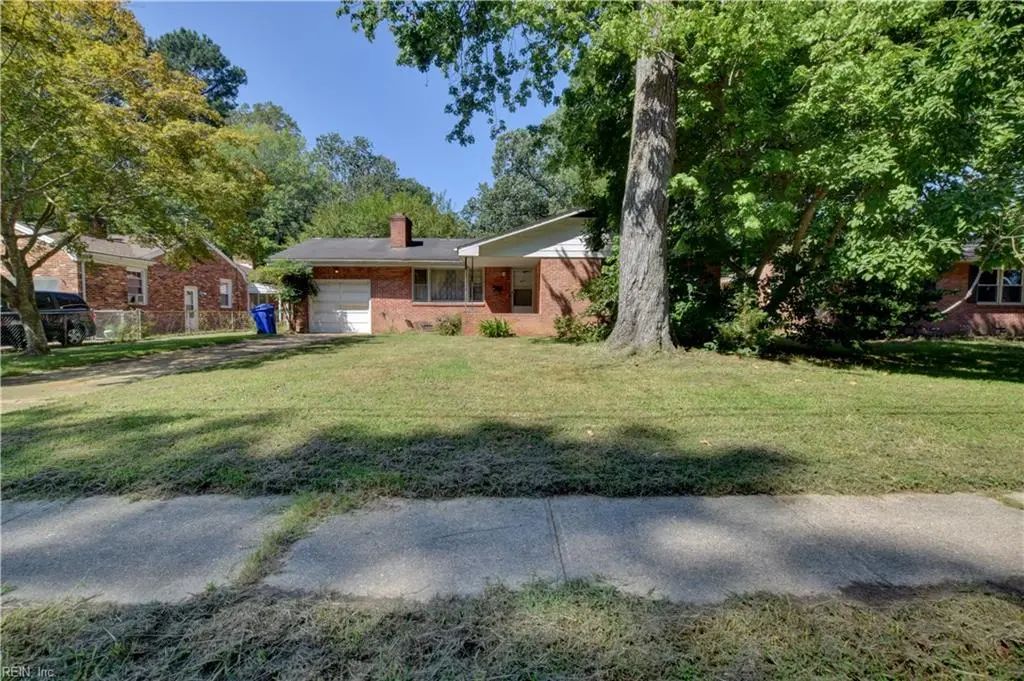 865 Lucas Creek Rd, Newport News