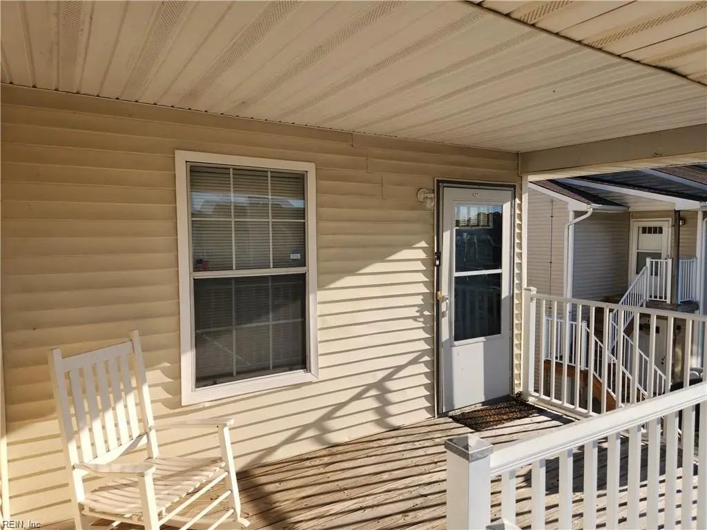 627 Crows Nest Ct, Virginia Beach