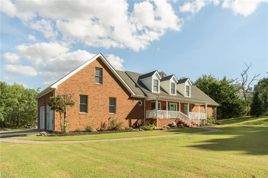 10092 Holly Forks Rd, James City County