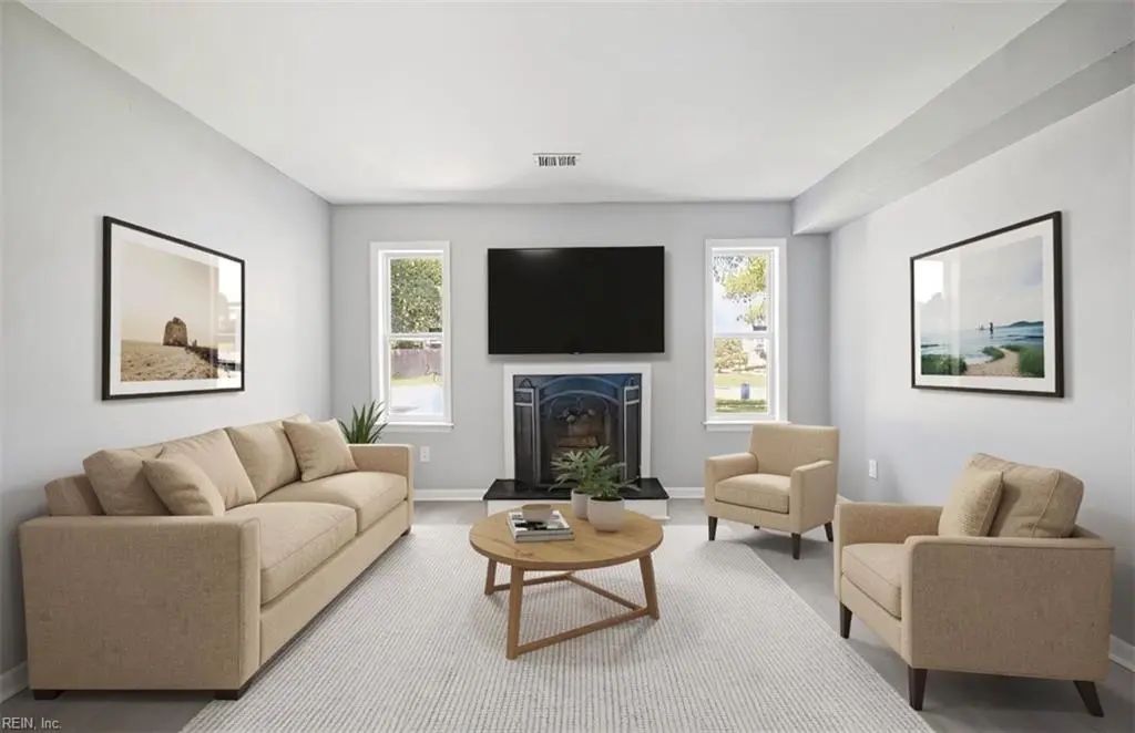 3819 Peachtree Ln, Portsmouth