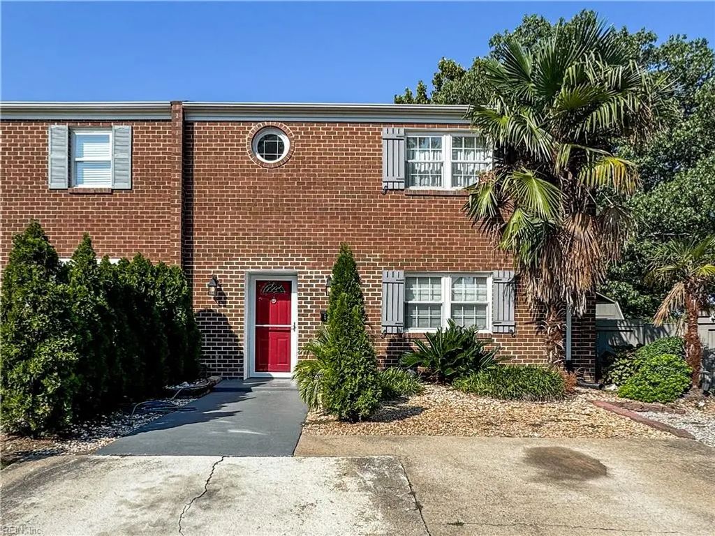 515 Schuyler Rd, Virginia Beach