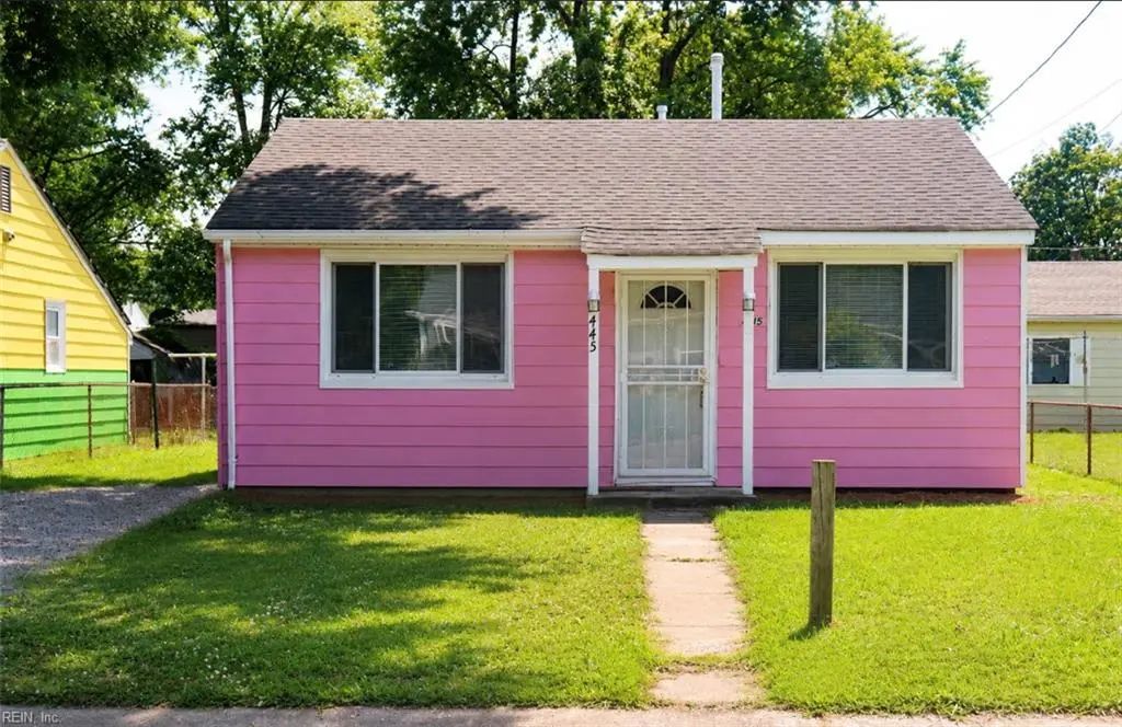 445 Smiley Rd, Hampton