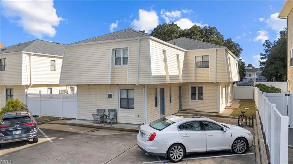 3149 Page Ave, Virginia Beach