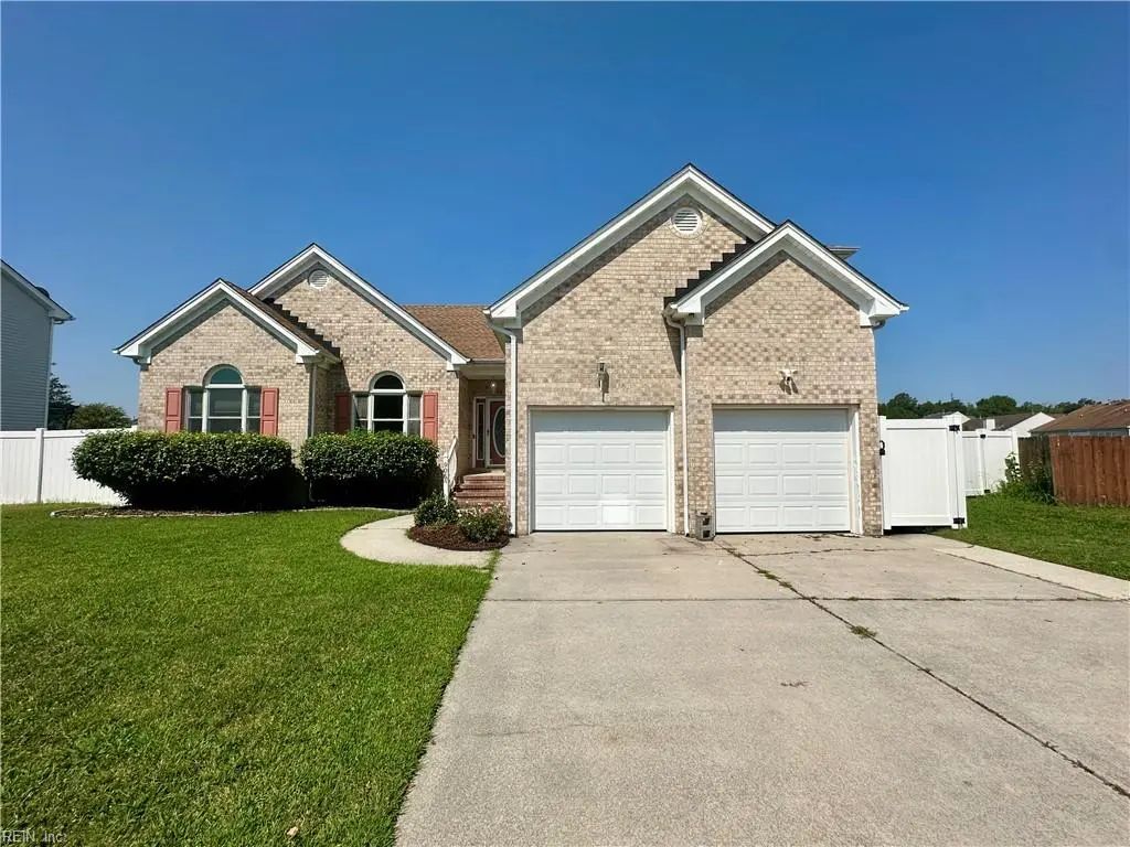 905 Laconia Ct, Virginia Beach