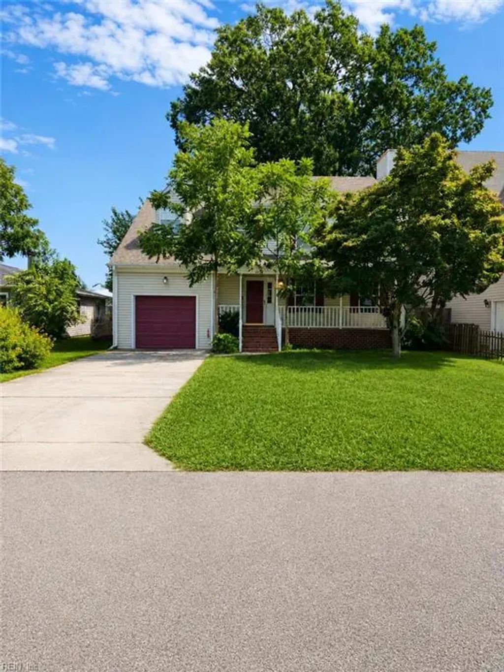 8824 Hammett Ave, Norfolk