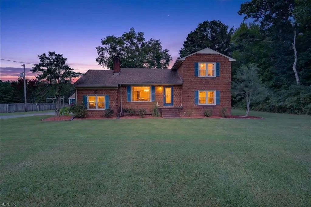 1008 Dutch Rd, Suffolk