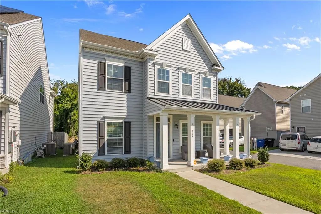 204 Goldenstar Ln, Portsmouth
