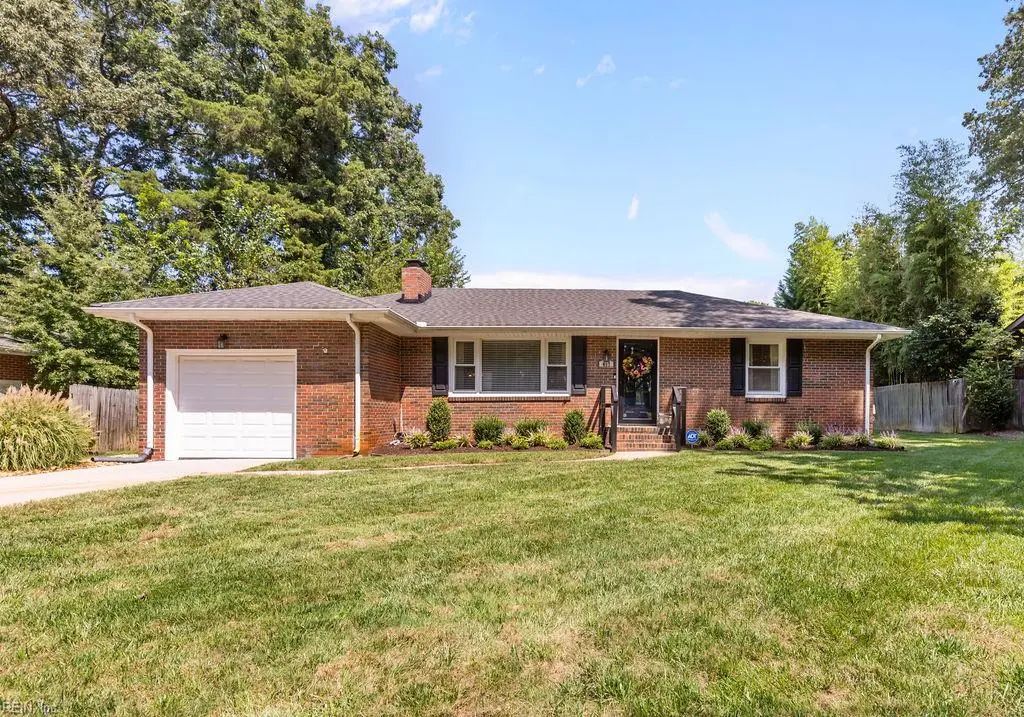 417 Mayflower Rd, Portsmouth