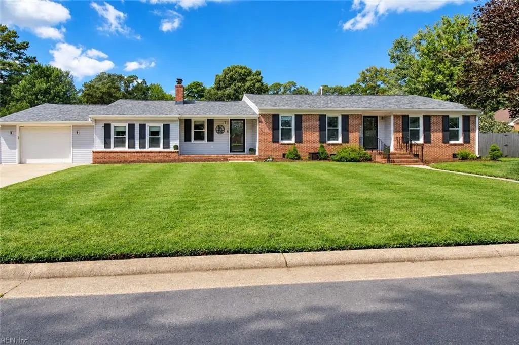 2708 Meadow Dr W, Chesapeake