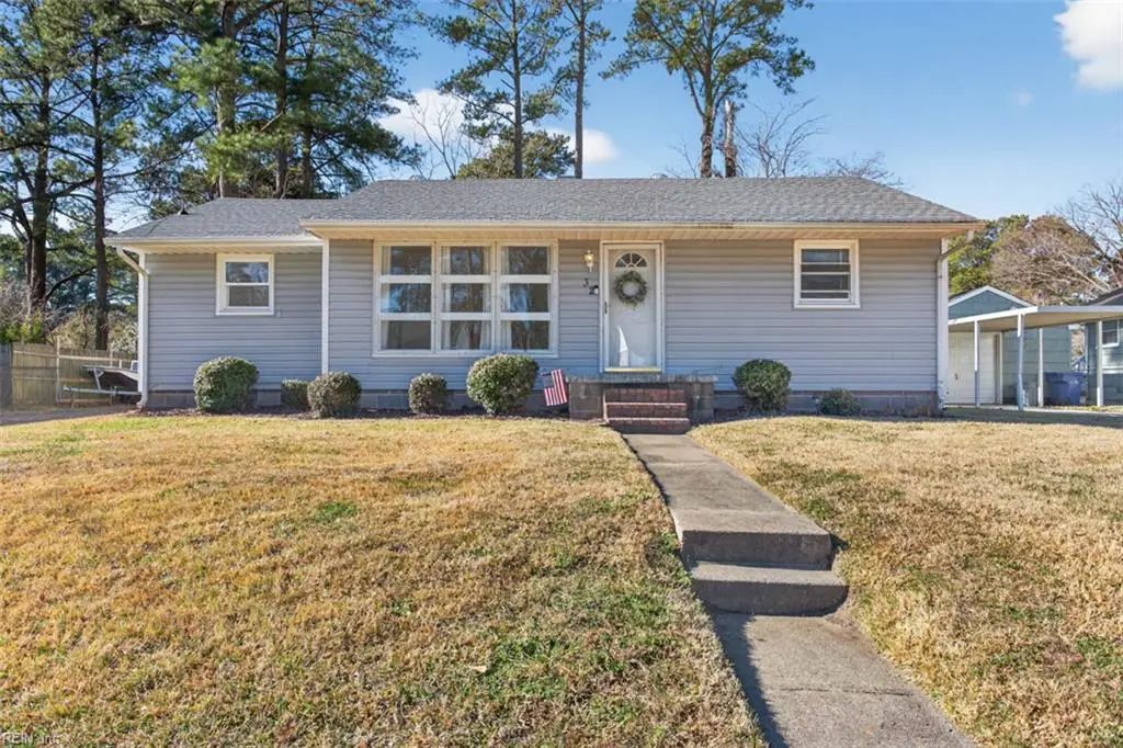 32 Warren Dr, Portsmouth