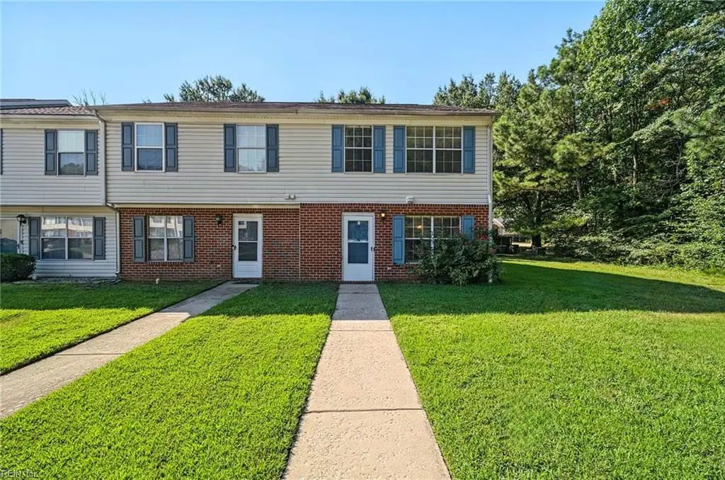 73 Terri Sue Ct, Hampton