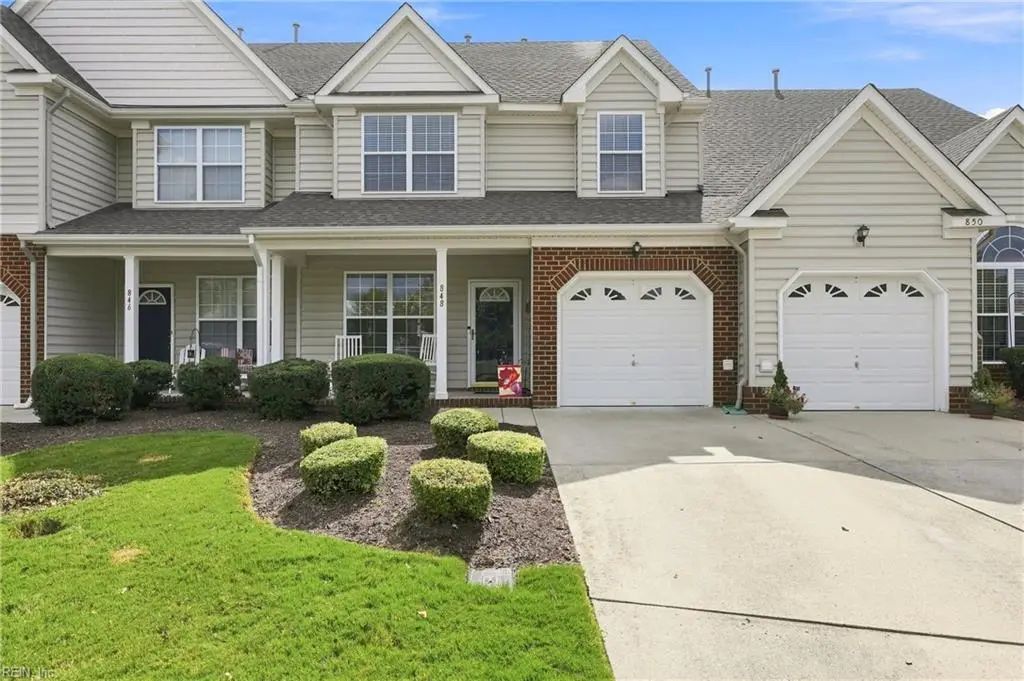 848 Devereaux Dr, Virginia Beach