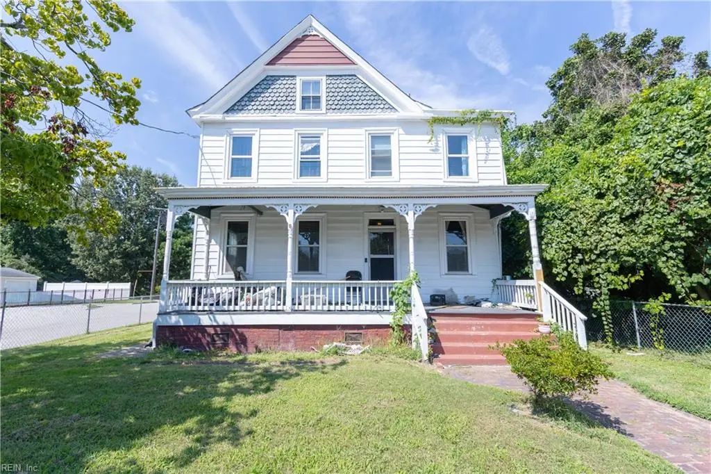 901 E Pembroke Ave, Hampton