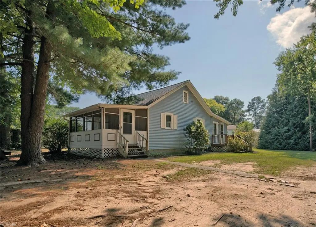 7275 Bray Rd, Gloucester County