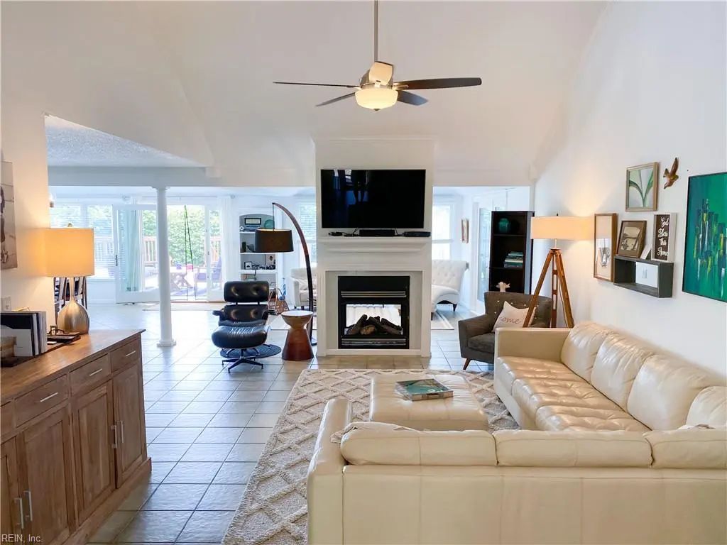 1113 Canavos Ct, Virginia Beach