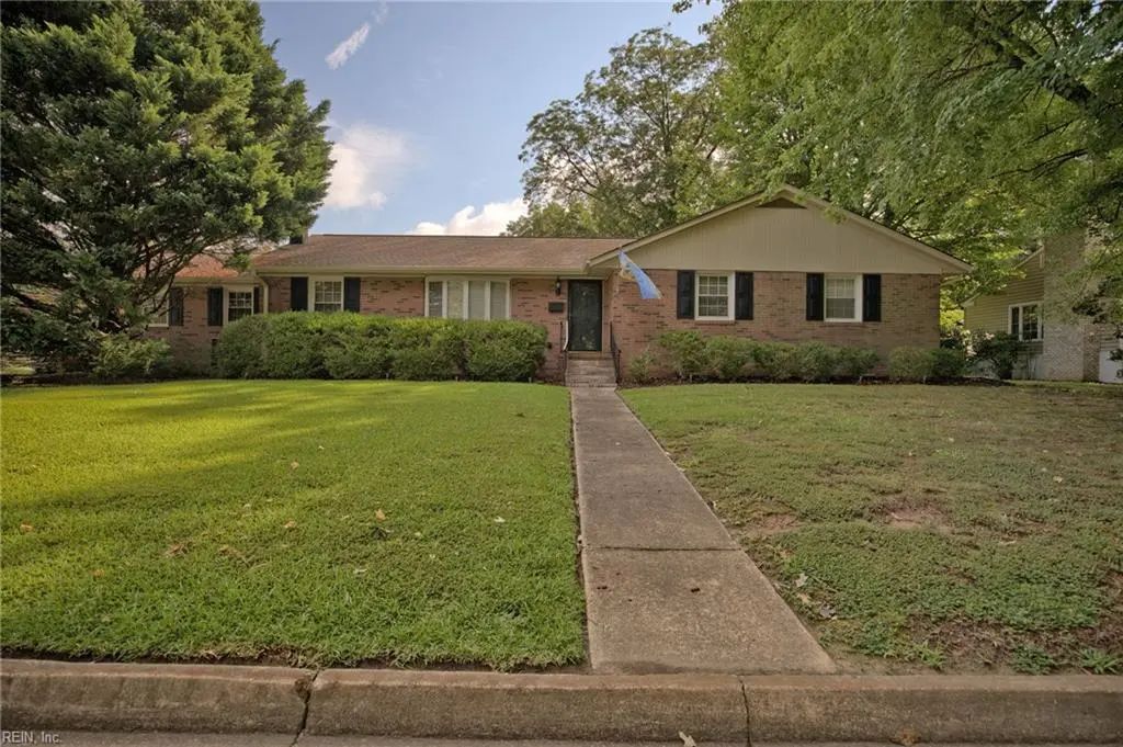498 Windemere Rd, Newport News