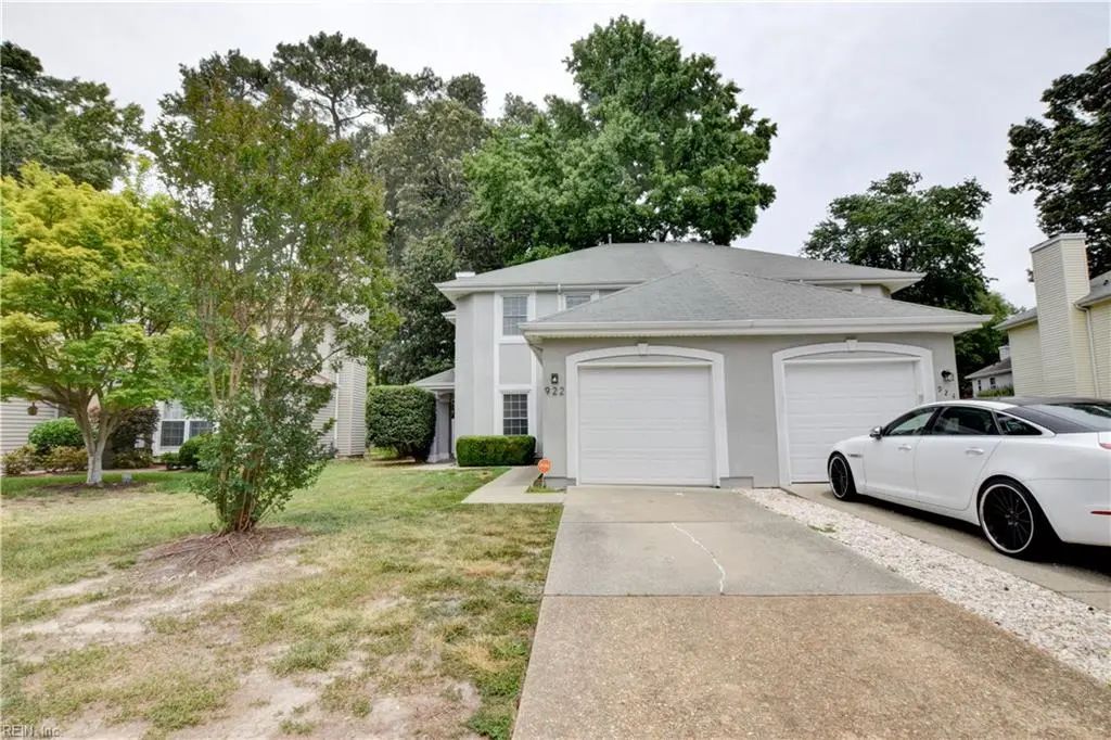 922 Willow Pt, Newport News