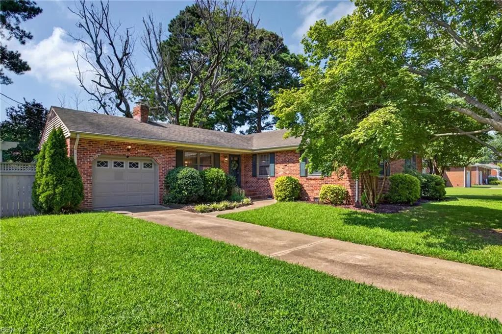 3516 Pine Rd, Portsmouth