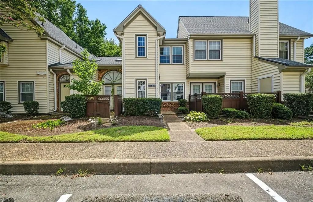 1013 Saint Andrews Way, Chesapeake