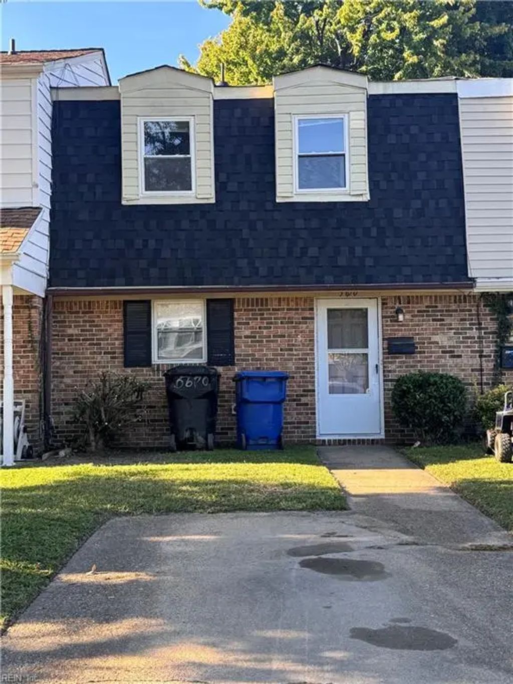 5670 Caxton Ct, Virginia Beach