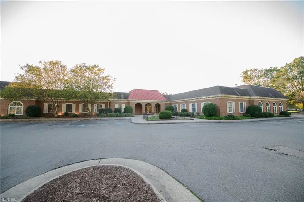 401 Oyster Point Rd, Newport News